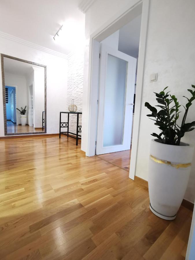 Apartment Luxury With A Stunning View, Free Parking Tuzla